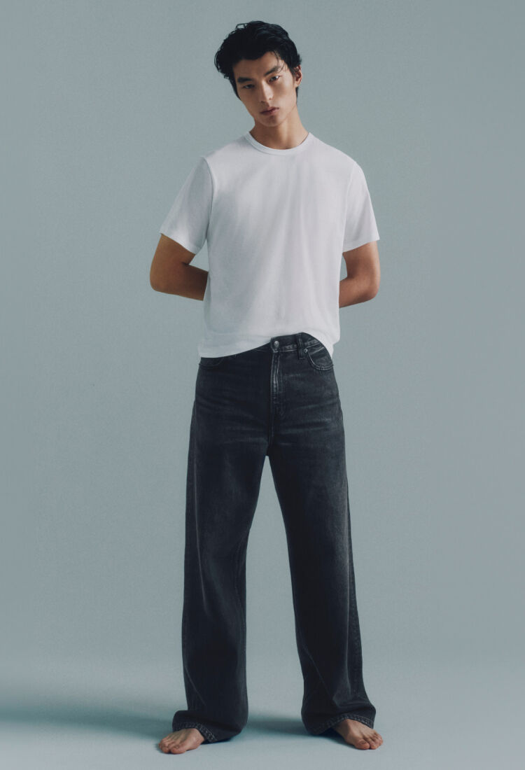 Calvin Klein Denim for your Body Find the perfect fit.